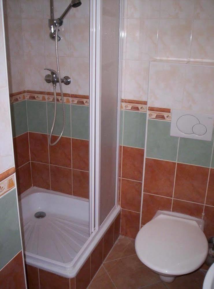 Motel Ranč Ruzomberok Exteriér fotografie